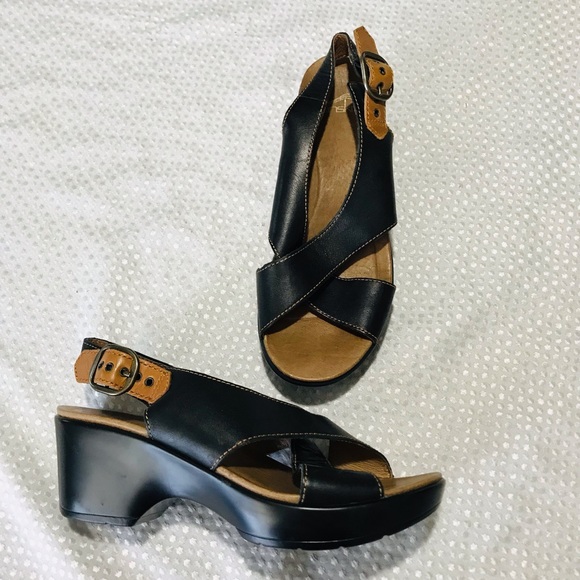 Dansko sandals - Picture 2 of 7